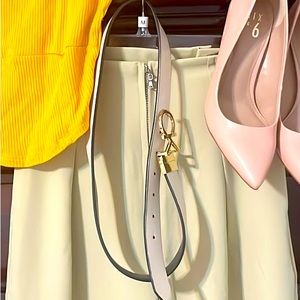 🌺Japanese BOUTIQUE No-Brand, High Waisted, WIDE-LEGGED pants, in Bright Green🌺